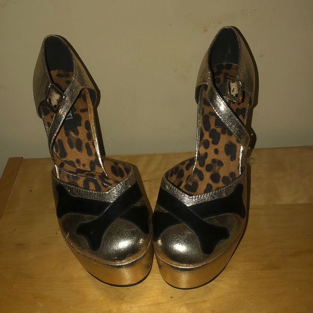 Iron fist bone platform heels size 9
